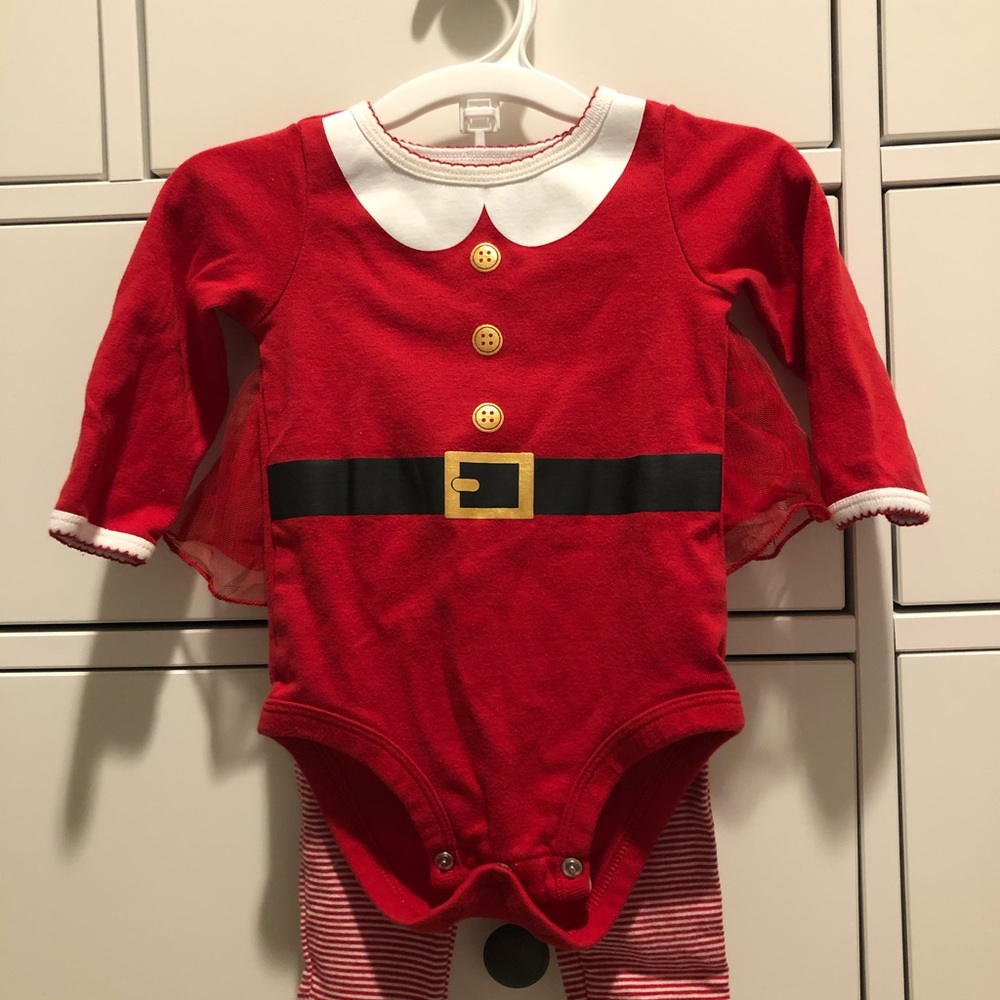 Carters Baby Girl Santa 9 months